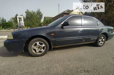 Седан Kia Clarus 1998 в Чернигове