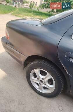 Седан Kia Clarus 1998 в Запорожье