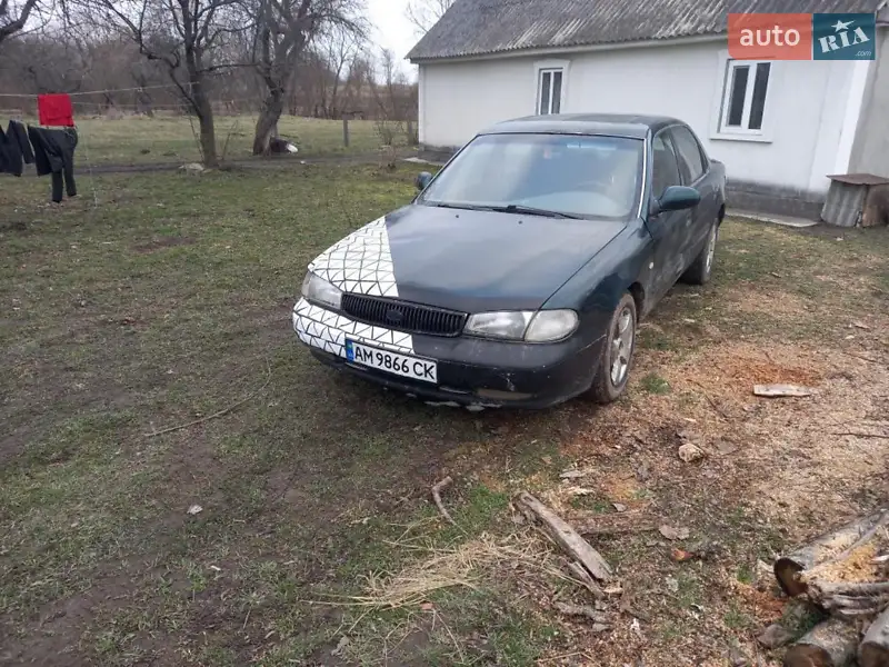 Седан Kia Clarus 1997 в 