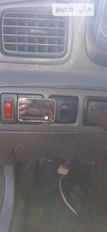 Седан Kia Clarus 1997 в Фастове