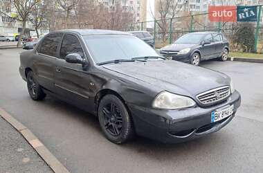 Седан Kia Clarus 1998 в Луцьку