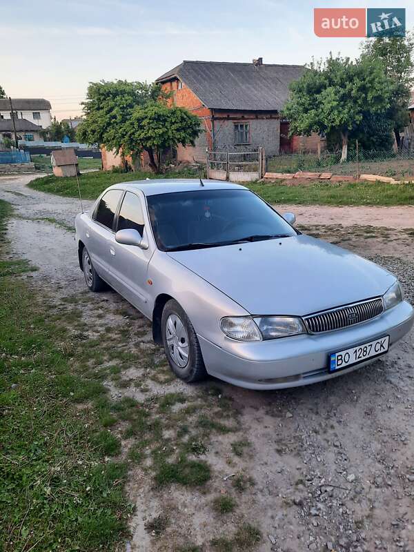 Седан Kia Clarus 1998 в Теребовлі