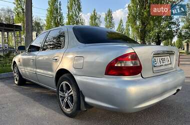 Седан Kia Clarus 1998 в 