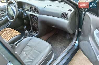 Седан Kia Clarus 1998 в 