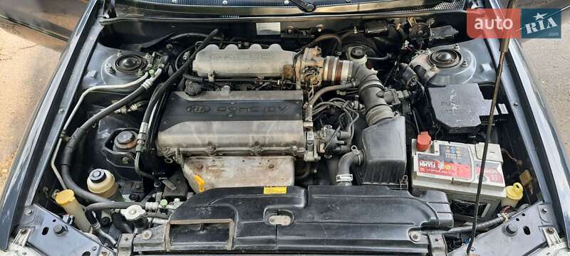 Седан Kia Clarus 1999 в Николаеве