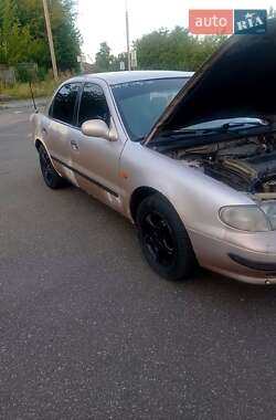 Седан Kia Clarus 1997 в 