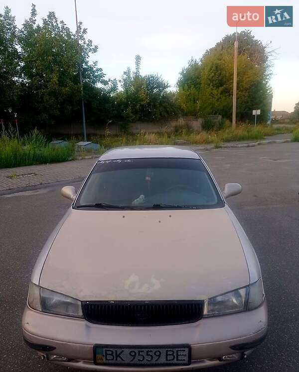 Седан Kia Clarus 1997 в Бердичеве