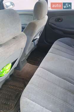 Седан Kia Clarus 1997 в 