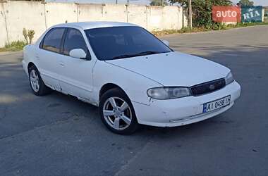 Седан Kia Clarus 1997 в Березане