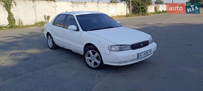 Седан Kia Clarus 1997 в 