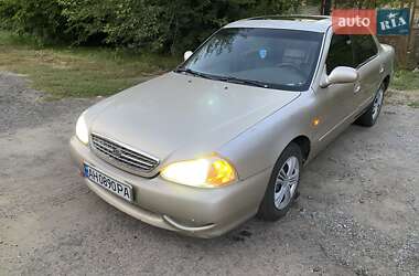 Седан Kia Clarus 1996 в Слов'янську