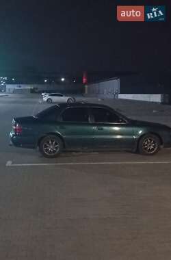 Седан Kia Clarus 1998 в Яготині