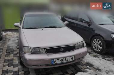 Седан Kia Clarus 1997 в Ивано-Франковске