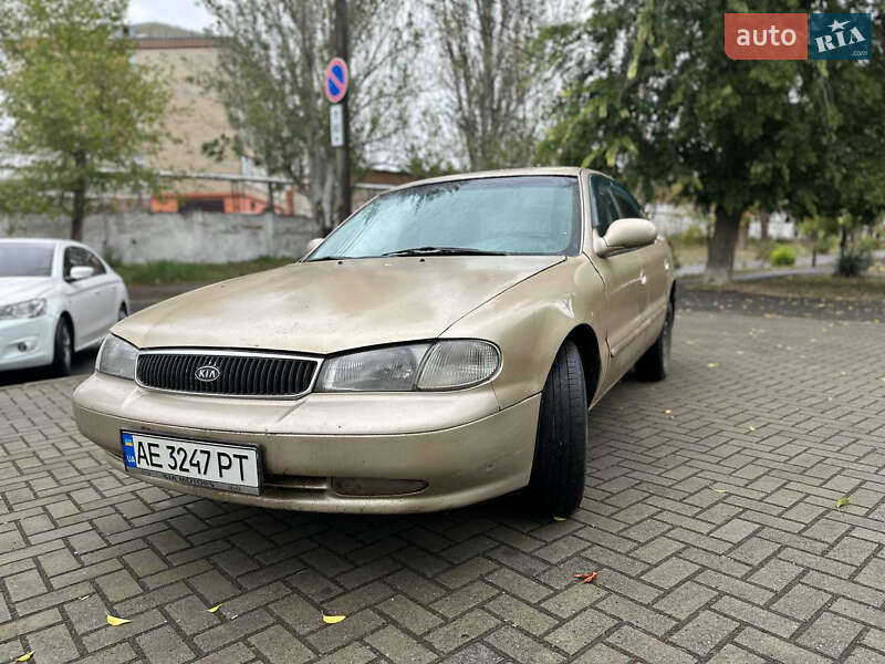 Седан Kia Clarus 1997 в Николаеве