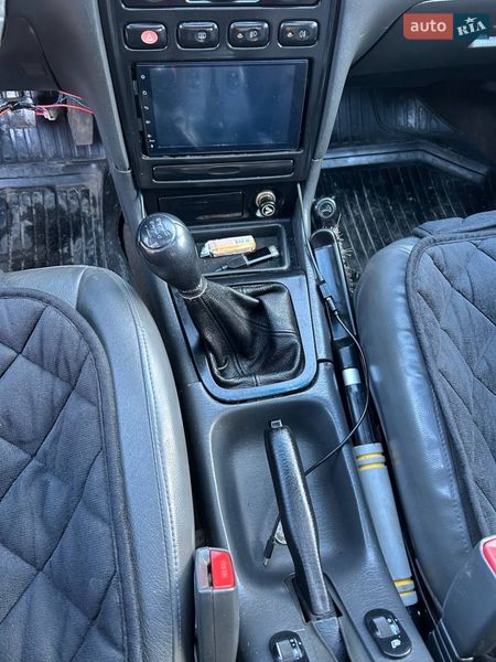Седан Kia Clarus 1998 в Луцке