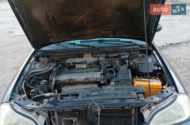 Седан Kia Clarus 1999 в Піщанці