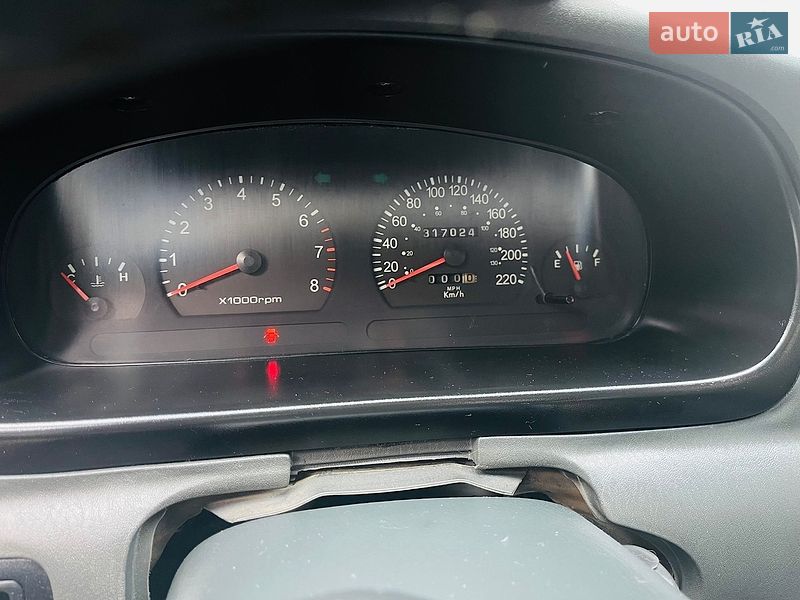 Седан Kia Clarus 1998 в Києві фото 17 Седан Kia Clarus 1998 в Києві