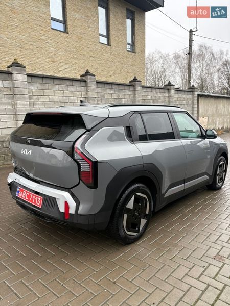 Внедорожник / Кроссовер Kia EV3 2025 в Ровно