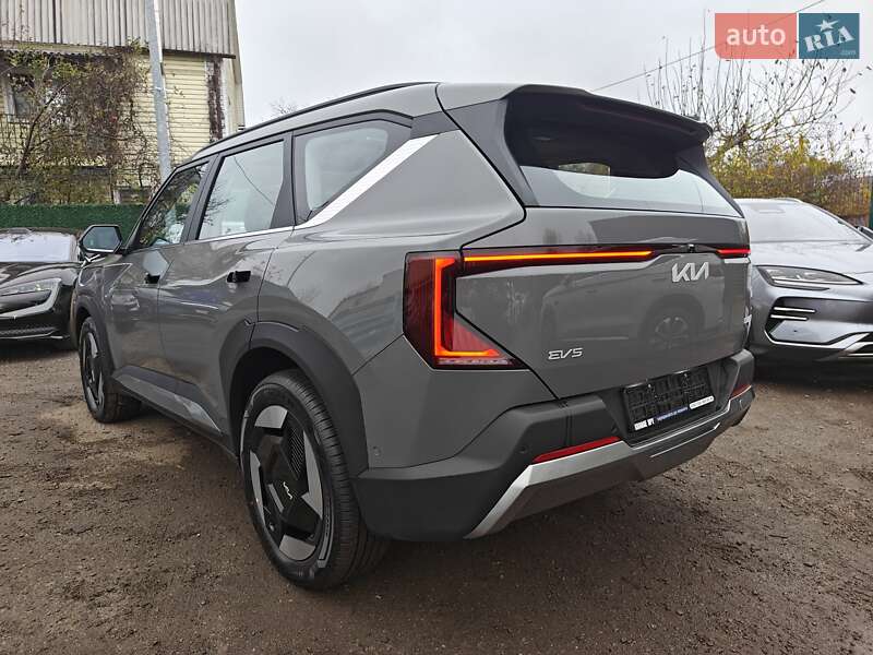 Позашляховик / Кросовер Kia EV5 2025 в Києві