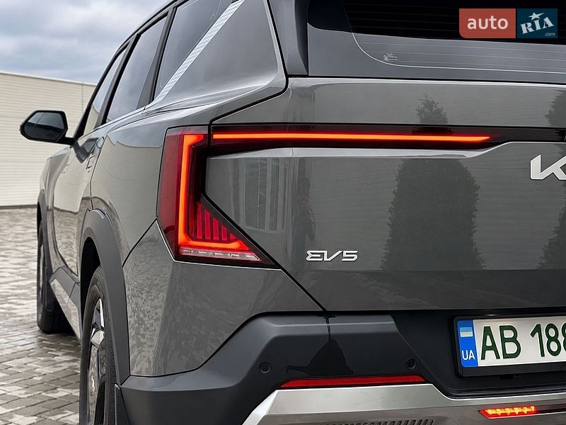 Позашляховик / Кросовер Kia EV5 2024 в Гайсину