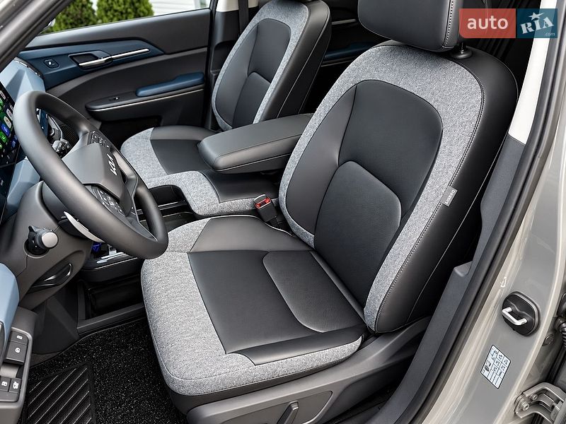 Позашляховик / Кросовер Kia EV5 2024 в Гайсину