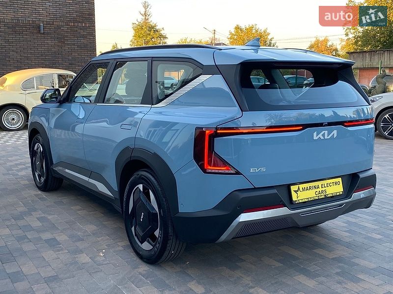 Позашляховик / Кросовер Kia EV5 2023 в Києві