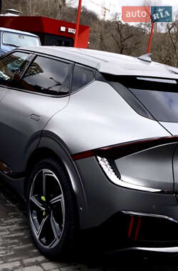Внедорожник / Кроссовер Kia EV6 2023 в 