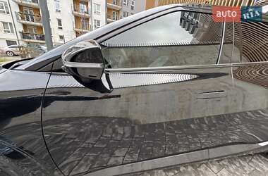 Внедорожник / Кроссовер Kia EV6 2022 в 