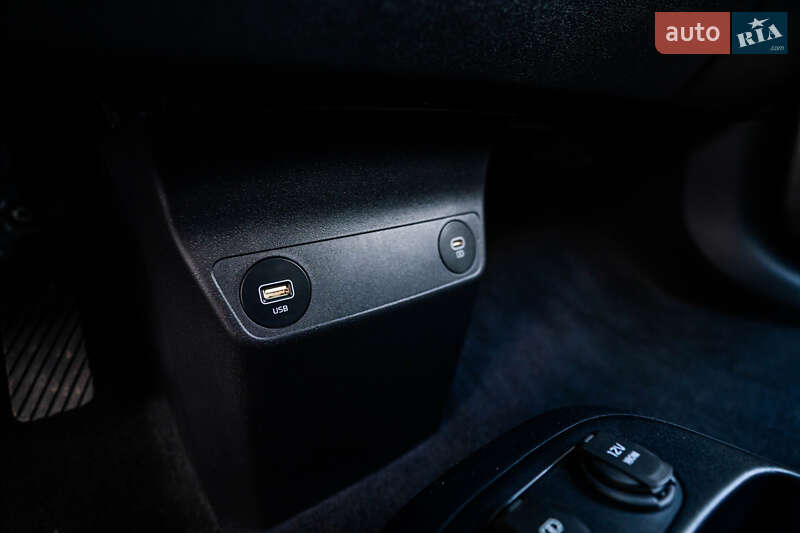 Внедорожник / Кроссовер Kia EV6 2023 в Ровно