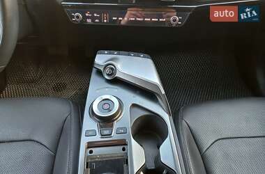 Внедорожник / Кроссовер Kia EV6 2023 в 