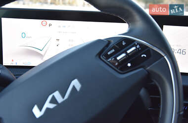Внедорожник / Кроссовер Kia EV6 2022 в 