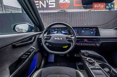 Внедорожник / Кроссовер Kia EV6 2022 в 
