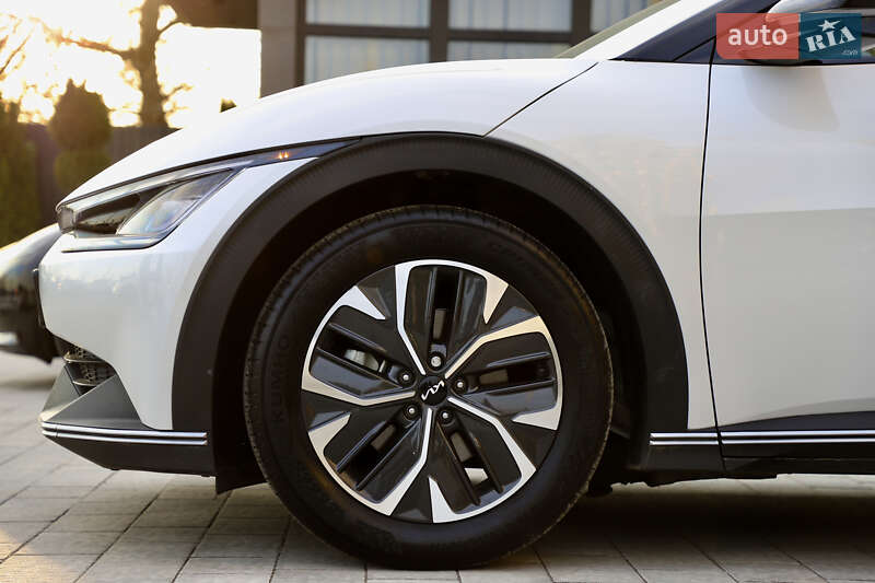 Внедорожник / Кроссовер Kia EV6 2022 в Дрогобыче