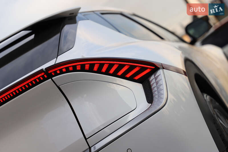 Внедорожник / Кроссовер Kia EV6 2022 в Дрогобыче