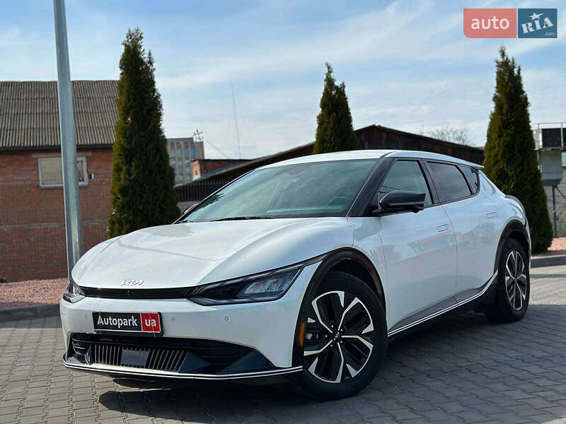 Внедорожник / Кроссовер Kia EV6 2023 в 