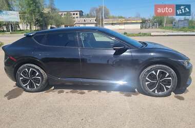 Внедорожник / Кроссовер Kia EV6 2021 в 
