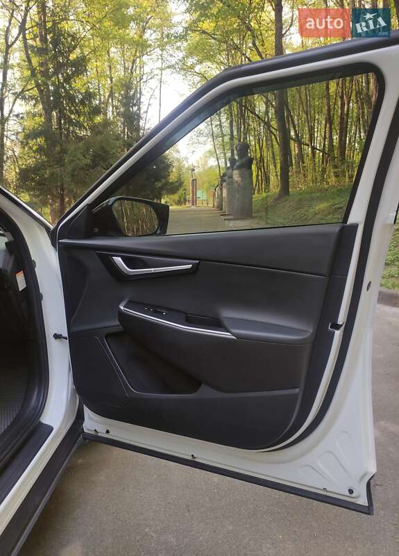 Позашляховик / Кросовер Kia EV6 2023 в Путивлі