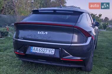 Позашляховик / Кросовер Kia EV6 2022 в 