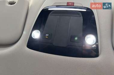 Позашляховик / Кросовер Kia EV6 2022 в 