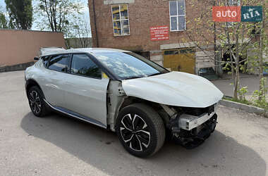 Внедорожник / Кроссовер Kia EV6 2022 в Ровно