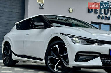 Внедорожник / Кроссовер Kia EV6 2023 в 