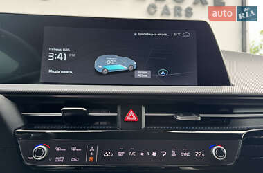 Внедорожник / Кроссовер Kia EV6 2023 в 