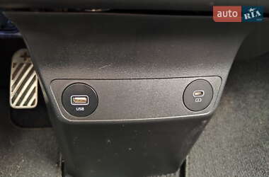 Внедорожник / Кроссовер Kia EV6 2023 в 