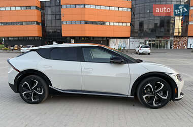 Внедорожник / Кроссовер Kia EV6 2021 в 