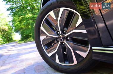 Внедорожник / Кроссовер Kia EV6 2022 в 
