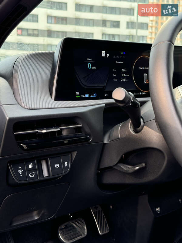 Позашляховик / Кросовер Kia EV6 2022 в Києві