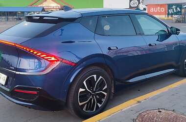 Внедорожник / Кроссовер Kia EV6 2022 в 
