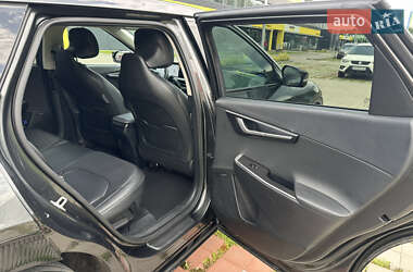 Позашляховик / Кросовер Kia EV6 2023 в 