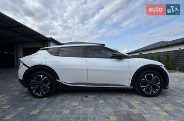 Позашляховик / Кросовер Kia EV6 2022 в 