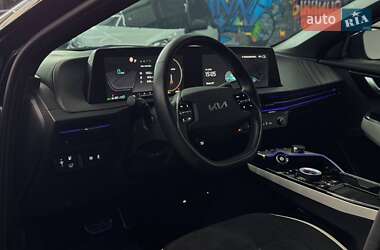 Внедорожник / Кроссовер Kia EV6 2022 в 
